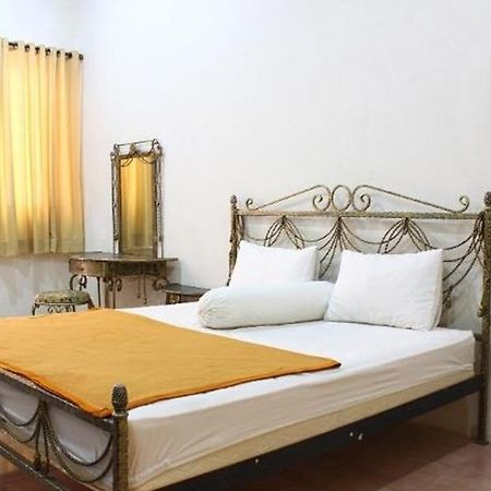 Ruang Tidur At Dpalma Bogor Ξενοδοχείο Εξωτερικό φωτογραφία