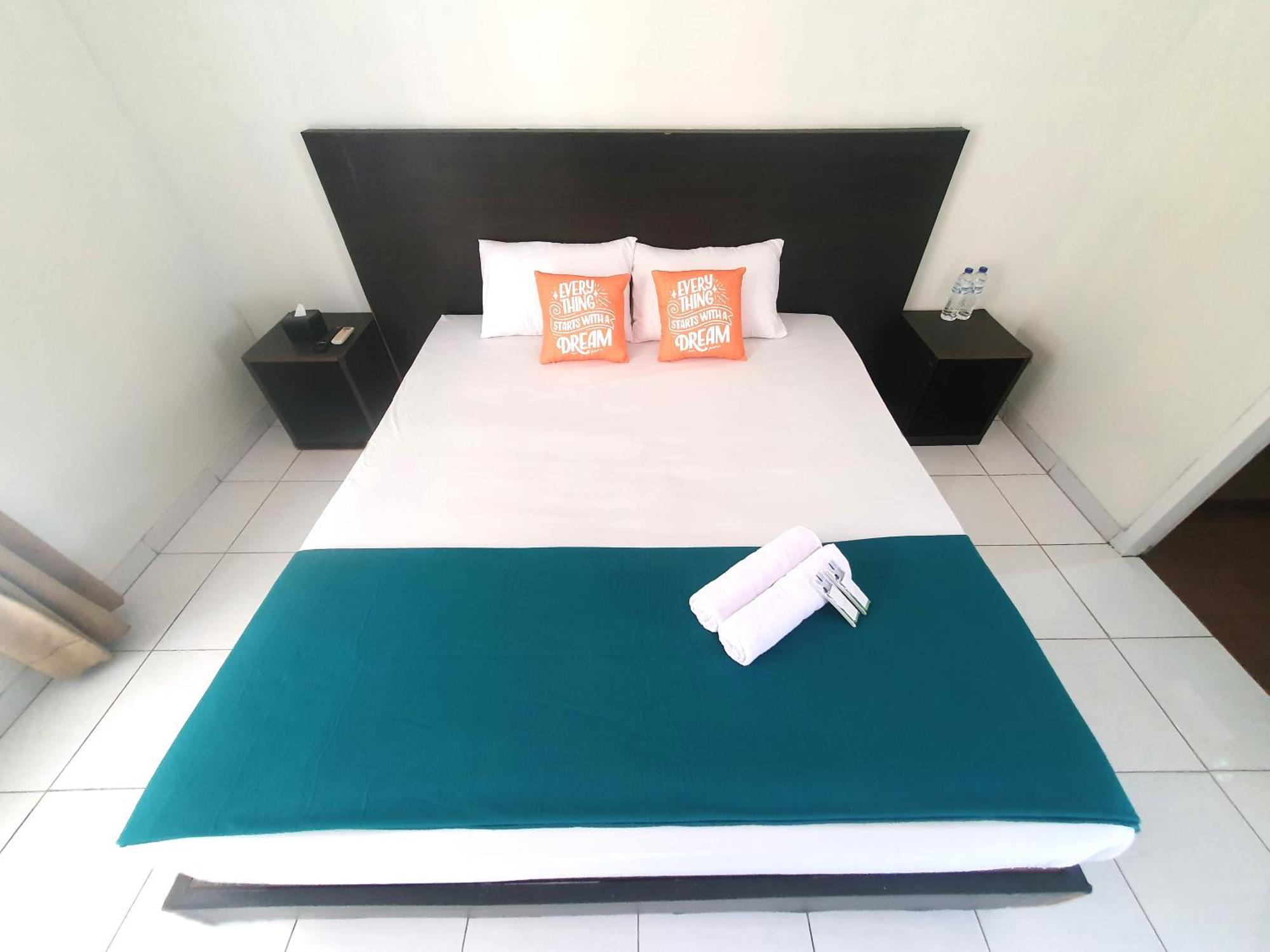 Ruang Tidur At Dpalma Bogor Ξενοδοχείο Εξωτερικό φωτογραφία